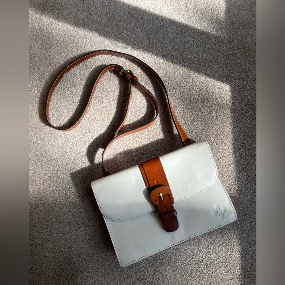 Patricia Nash White Leather Crossbody with Brown Strap and Buckle
